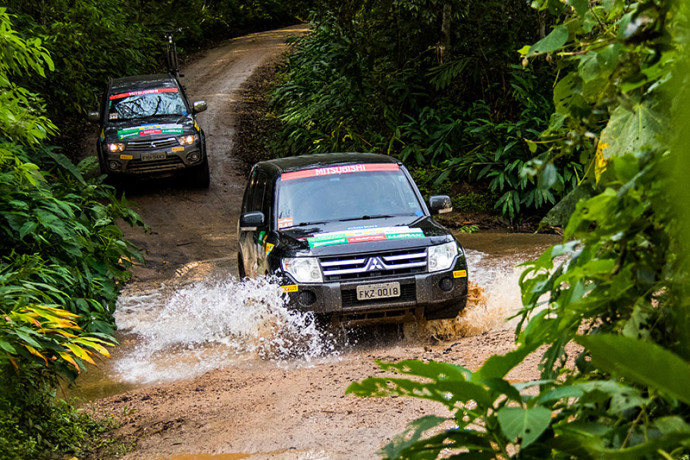 Mitsubishi leva aventura e diversão a Penedo-RJ