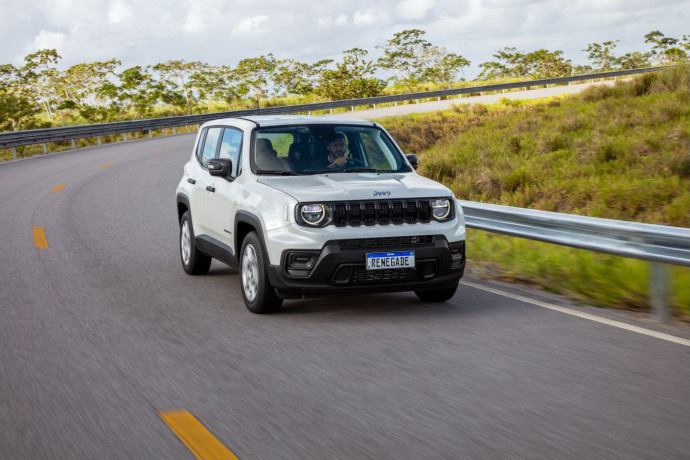 Com um dos pacotes de segurança mais completos do segmento, Jeep® Renegade chega à marca de 550 mil 