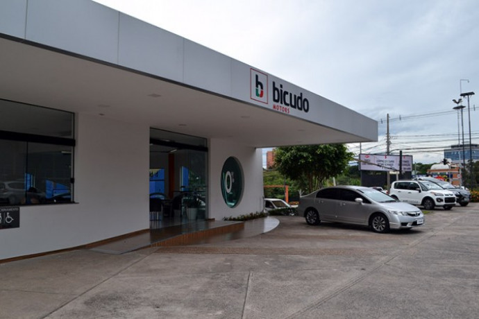 Alta quilometragem é igual a carro velho?! Alta quilometragem é igual a carro velho?!