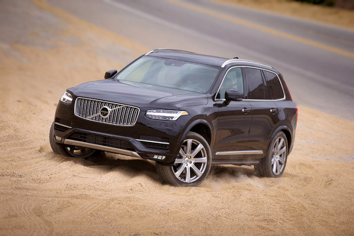 Volvo XC90 2018 ganha novos recursos de segurança