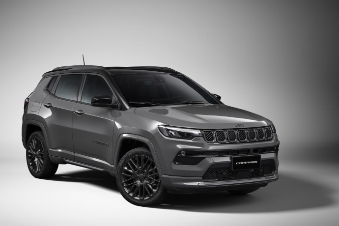 Jeep Compass mantém liderança em seu segmento em junho e no ano