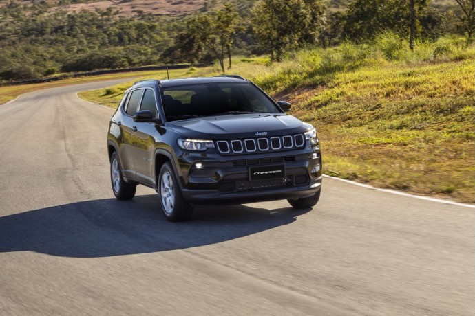 Jeep conquista liderança do mercado de SUVs em fevereiro