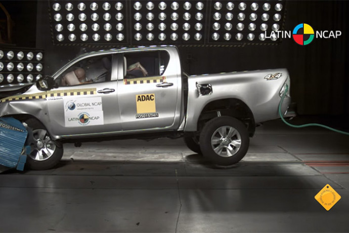 Nova Hilux atinge nota máxima em segurança nos testes de colisão do Latin NCAP