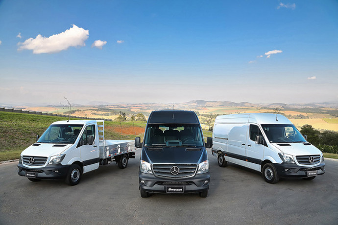 Mercedes-Benz lança nova linha Sprinter no Brasil