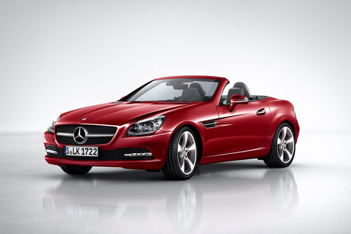 Mercedes-Benz traz ao Brasil o SLK 300