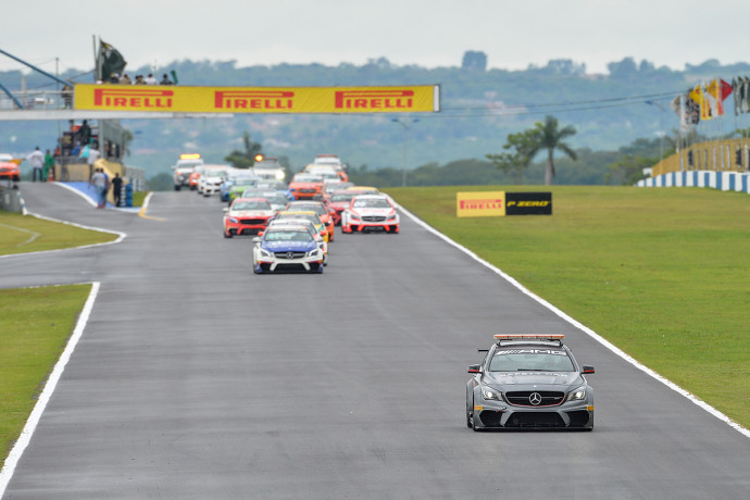 Mercedes-Benz Challenge em Interlagos define os campeões da temporada 2017