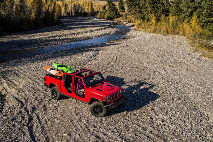 Jeep Gladiator será a picape mais radical no fora de estrada, no Brasil