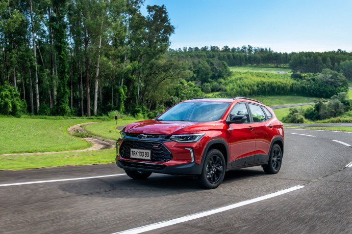 Tracker RS e Tracker Midnight reforçam lado aspiracional do SUV