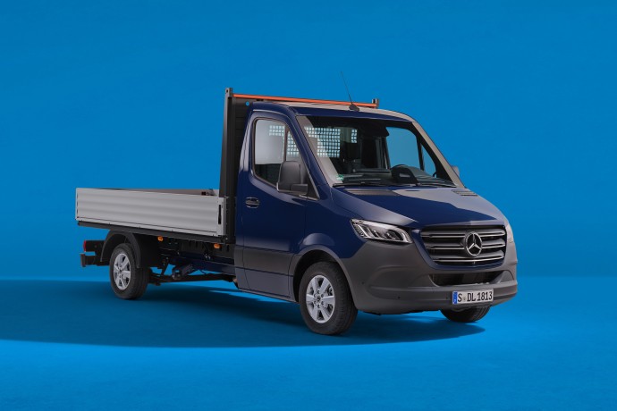 Mercedes-Benz Sprinter celebra 30 anos de sucesso internacional