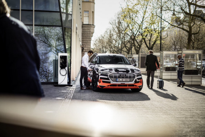 Audi conecta carro elétrico à casa 