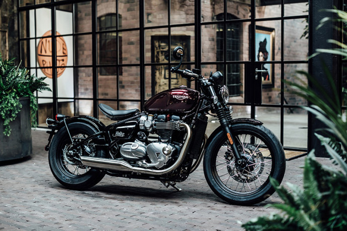 Triumph apresenta modelo Bobber