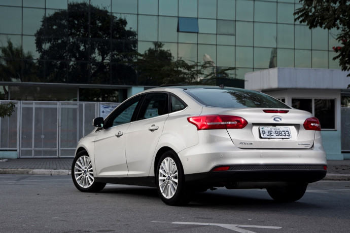 Ford realinha preços das linhas Focus e Fusion 