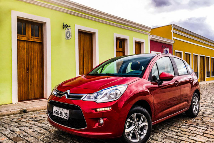 Citroën C3 PureTech em condição especial na Notre Dame