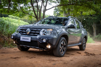 Renault Oroch 2023 ganha motor turbo de 170 cv e mais equipamentos