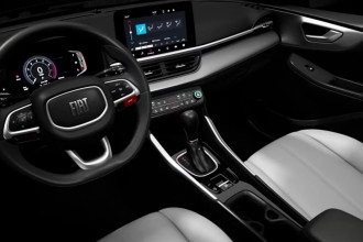 Fiat divulga imagens do interior do Fastback