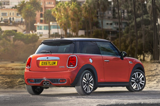 Novo MINI Hatch chega ao Brasil