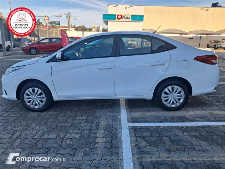 YARIS 1.5 16V FLEX SEDAN XL LIVE MULTIDRIVE