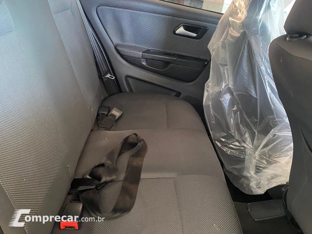 FOX - 1.6 MI 8V 4P MANUAL