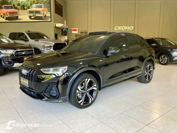 Q3 2.0 4P 40 TFSI PERFORMANCE BLACK QUATTRO TIPTRONIC AUTOMÁ