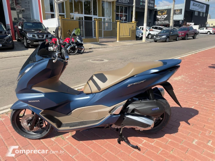 PCX 160 DLX ABS