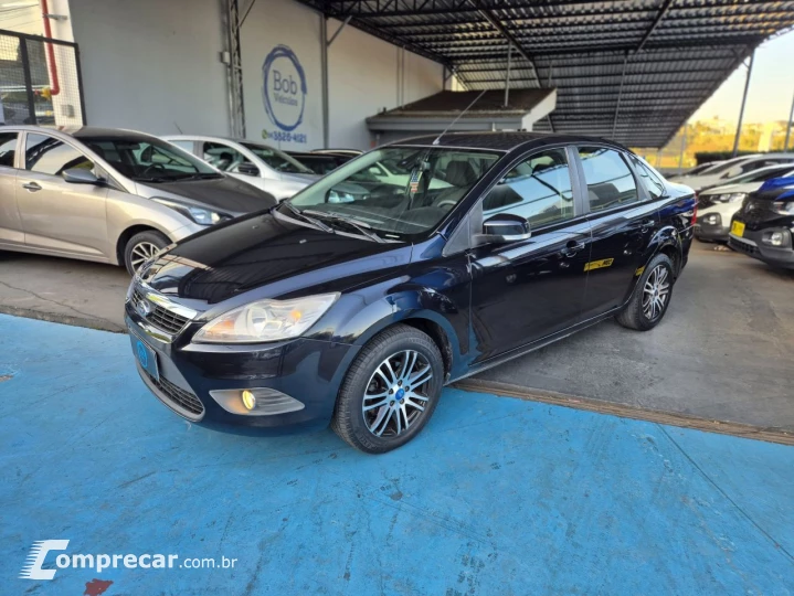 Focus Sedan 2.0 16V/2.0 16V Flex 4p Aut.