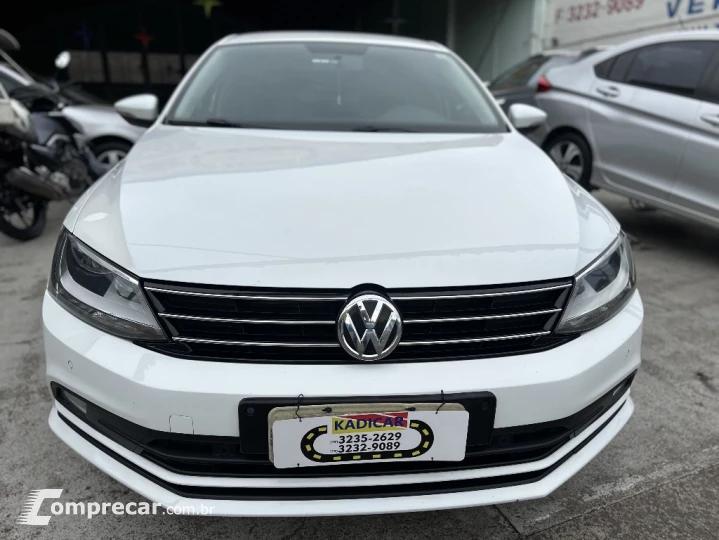 JETTA 2.0 TSI HIGHLINE 211CV GASOLINA 4P TIPTRONIC