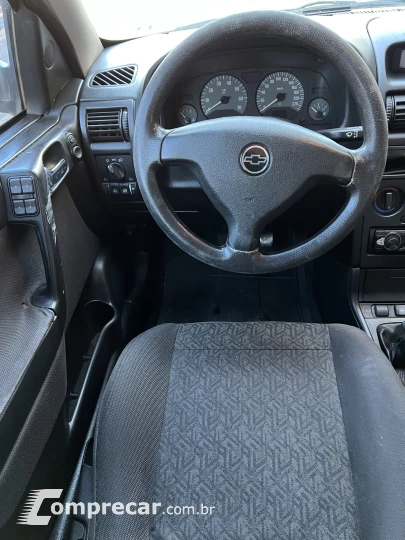 ASTRA 2.0 MPFI Advantage 8V