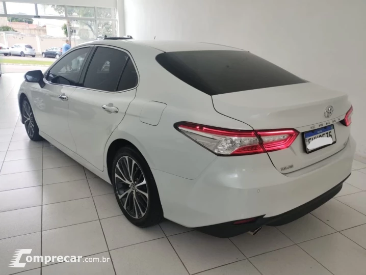 Camry 3.5 V6 24V 4P XLE AUTOMÁTICO