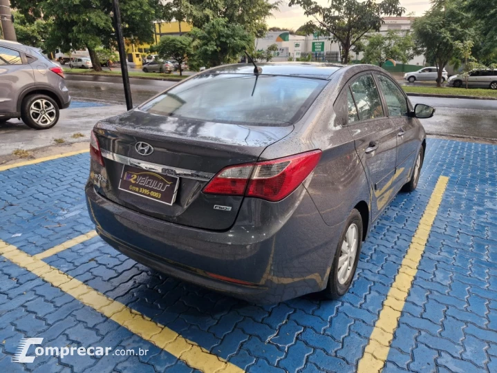 HB20S 1.0 COMFORT PLUS 12V FLEX 4P MANUAL
