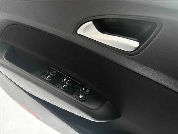 HB20 1.6 COMFORT PLUS 16V FLEX 4P MANUAL