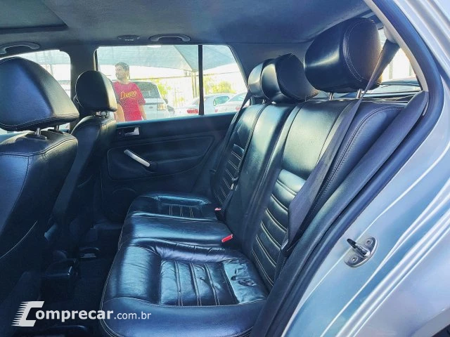 GOLF - 2.0 MI SPORTLINE 8V 4P TIPTRONIC