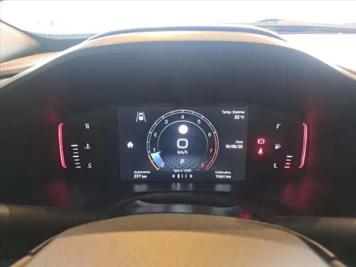 RENEGADE 1.3 T270 TURBO FLEX LONGITUDE AT6