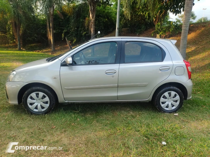 ETIOS 1.5 XS 16V