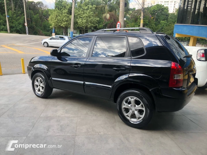 TUCSON 2.0 GL 2WD 16V