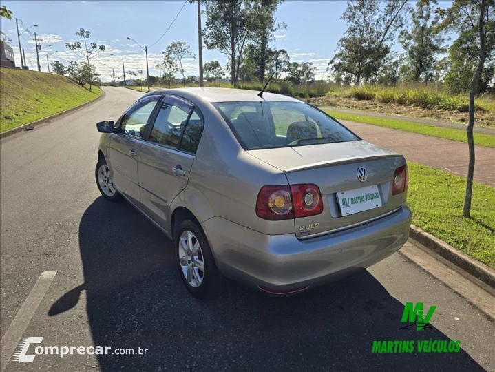 POLO SEDAN 1.6 MI Comfortline 8V