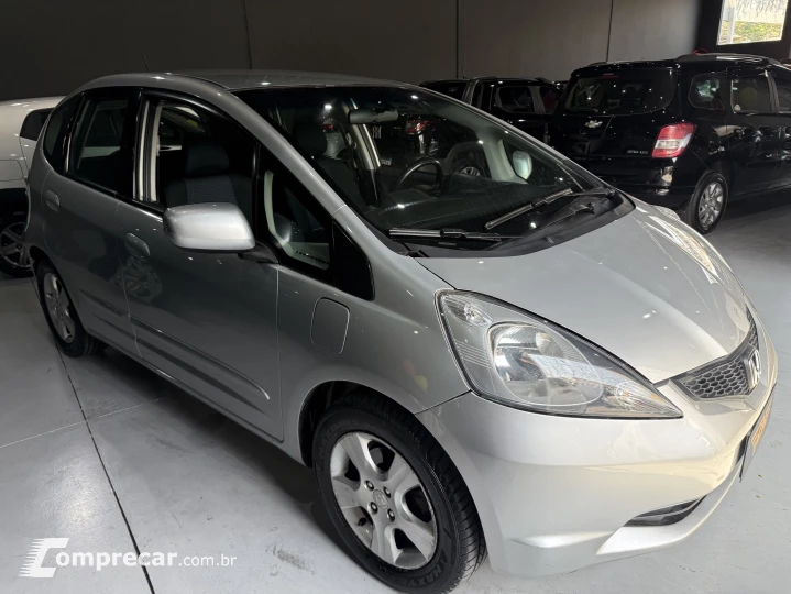 FIT 1.4 LXL 16V FLEX 4P MANUAL