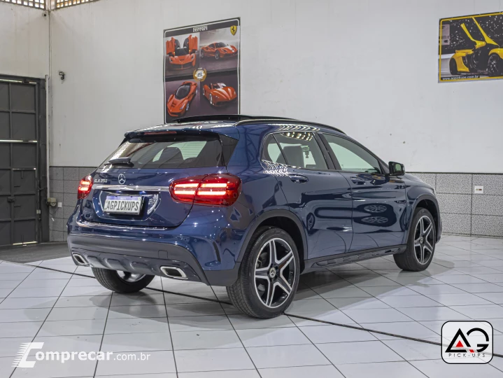 GLA 250 2.0 16V Turbo Sport