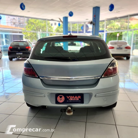 VECTRA 2.0 MPFI GT Hatch 8V