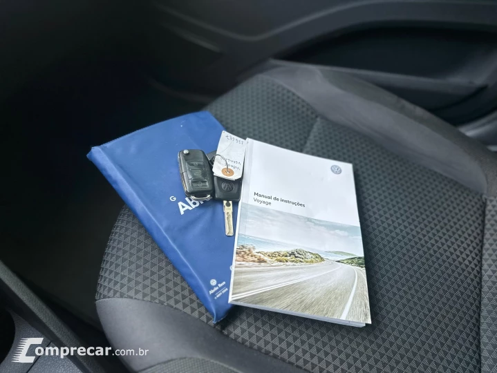 VOYAGE 1.0 12V MPI TOTALFLEX 4P MANUAL