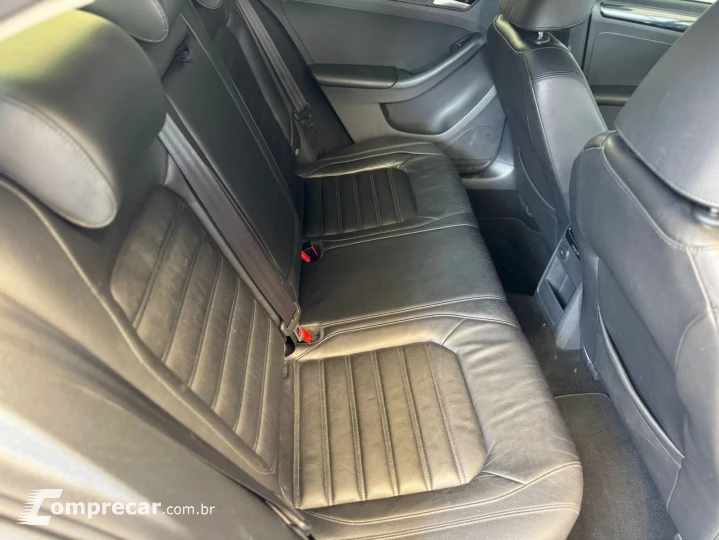 JETTA 2.0 TSI Highline 211cv
