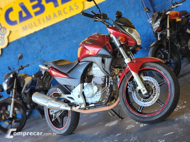 CB300