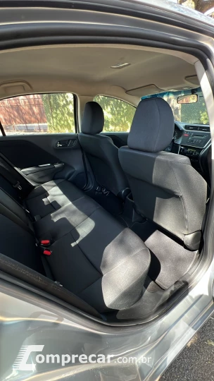 CITY 1.5 LX Sedan 16V