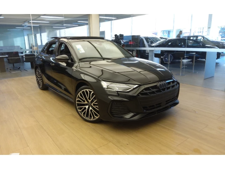 A3 2.0 40 TFSI GASOLINA SPORTBACK PERFORMANCE BLACK S-TRONIC