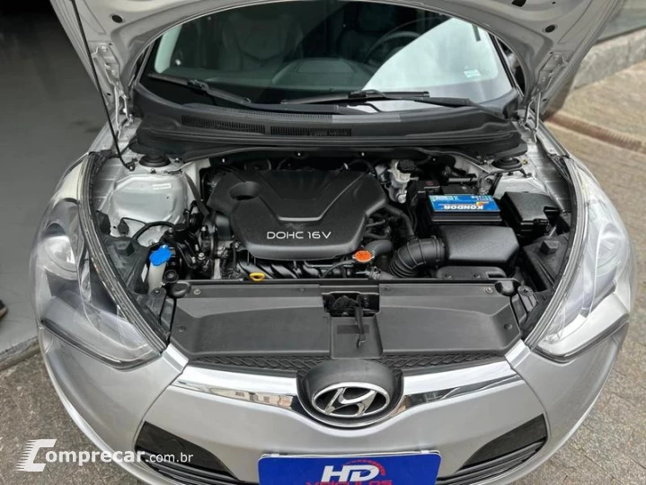 VELOSTER