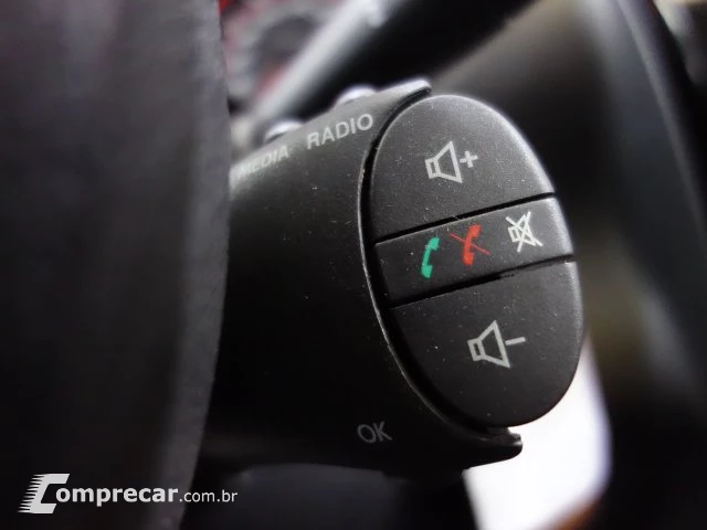 SANDERO - 1.6 STEPWAY 16V 4P AUTOMÁTICO