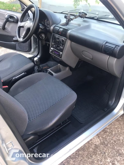 CORSA 1.0 MPFI Classic Sedan 8V