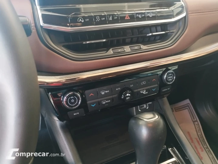 COMPASS 1.3 T270 Turbo Limited