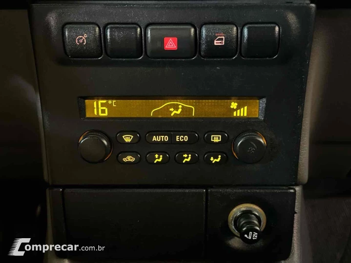 ZAFIRA 2.0 MPFI ELITE 8V FLEX 4P AUTOMÁTICO