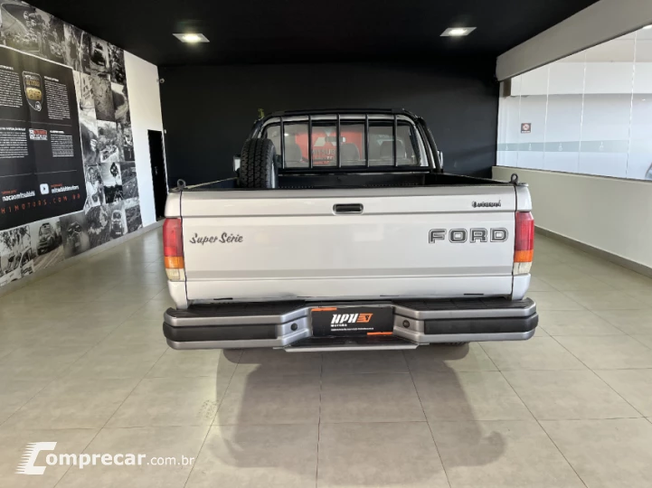 F-1000 3.9 Super Série CS