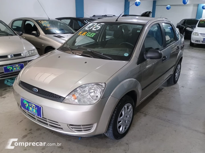 Fiesta Sedan 1.6 Zetec